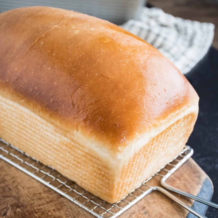 Sourdough sandwich loaf